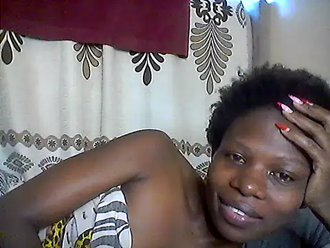 yummybitchslut webcam