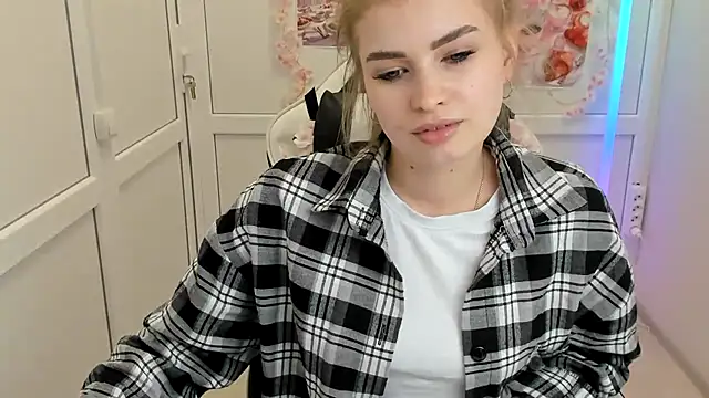 BrielleStorm webcam