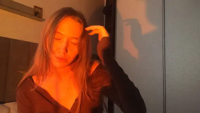 AutumnGrace webcam