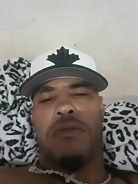 elqtalxxx live cam on StripChat