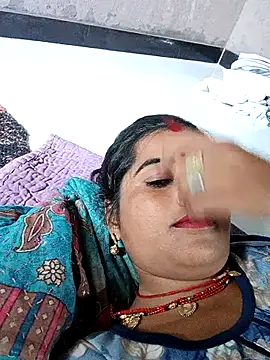 Hot_kamla