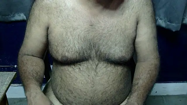 hairysubcub_70 live cam on StripChat