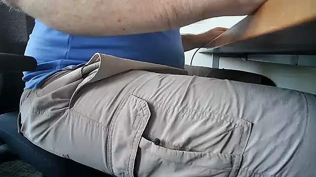 69bezfleku live cam on StripChat