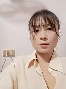 Linda-yiyi webcam