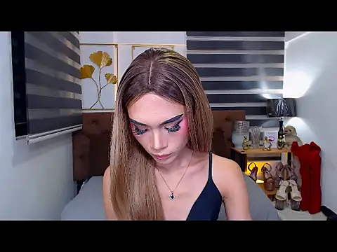 JuicyCockThea webcam