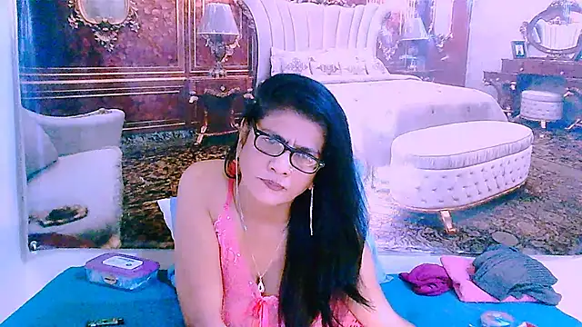 IndianAllure webcam