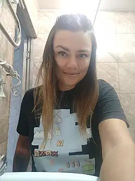 KrissSexi 🔊 free naked chat