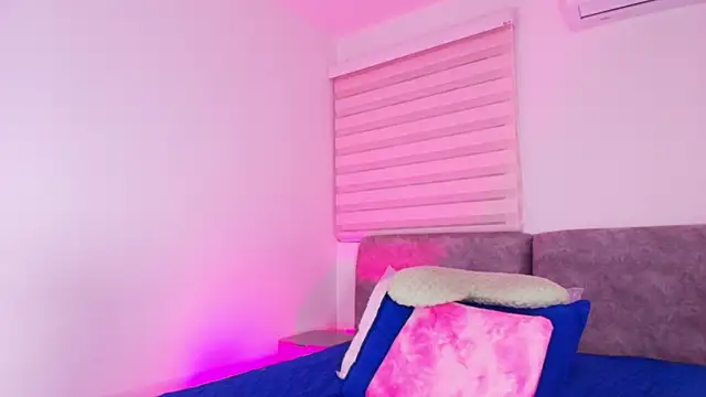 lu_mystic webcam