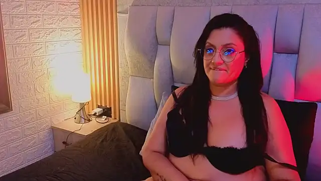AndreinaLopezz webcam