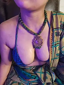 callmeshreya webcam