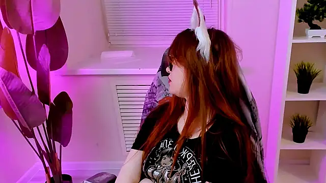 CarolGiggly webcam