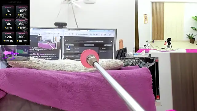 Paulina_Davis_ webcam