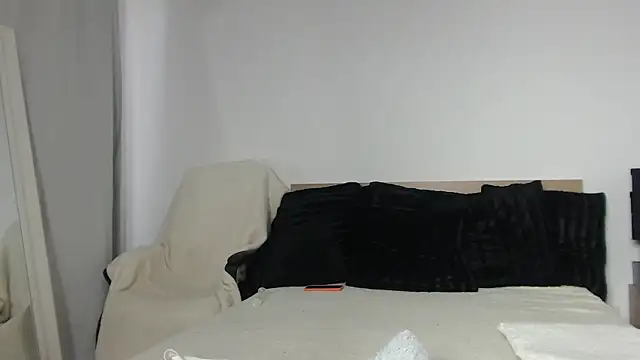 Layla23a webcam