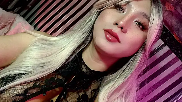HoresCOCKLUCY live sex cam