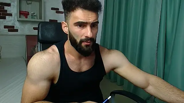 MicahLane live cam on StripChat