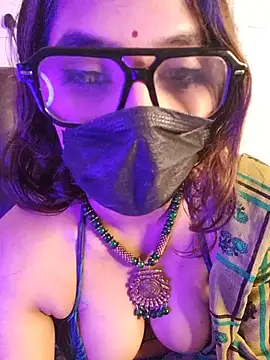 callmeshreya webcam