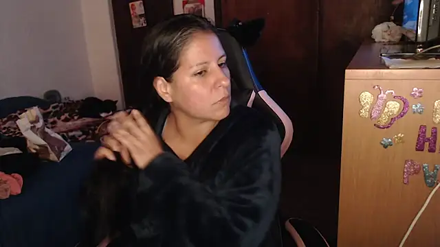 LucifernandaSw webcam