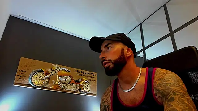 AronGrant webcam