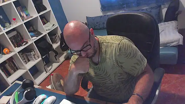 ravingr4d4 webcam