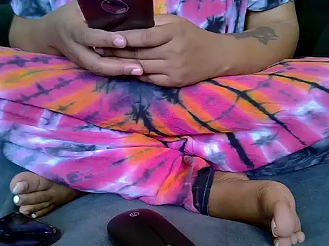 XOXO_NATASHALUCKY webcam