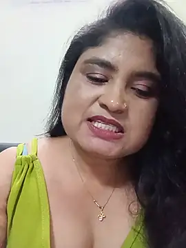 hornyriyanka webcam