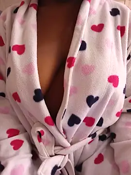 shy-lillyX22 webcam