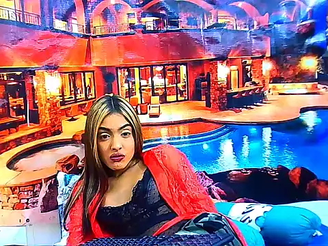 IndianPretty14u2Luv webcam