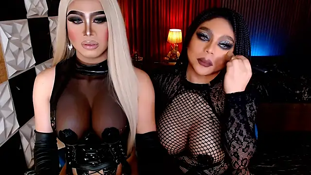 seductive_yhure webcam