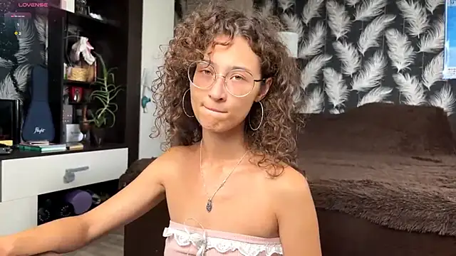 CurlyWinx webcam