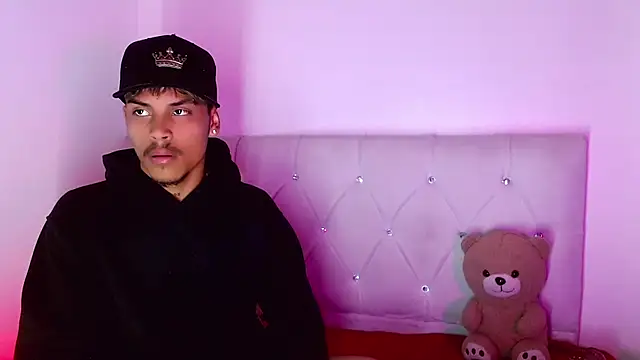 Angel_foxc13 webcam