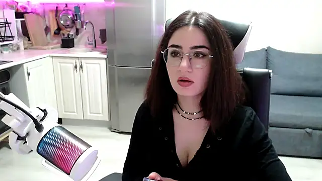 Regina_glow webcam