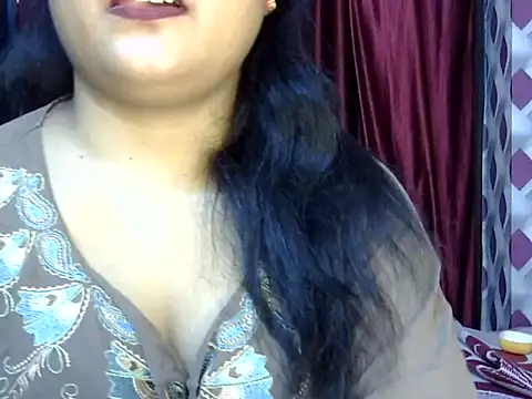 lusty_kalpna webcam