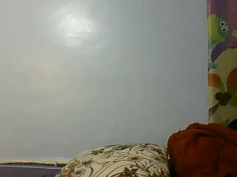 Lovelytriz_254 webcam