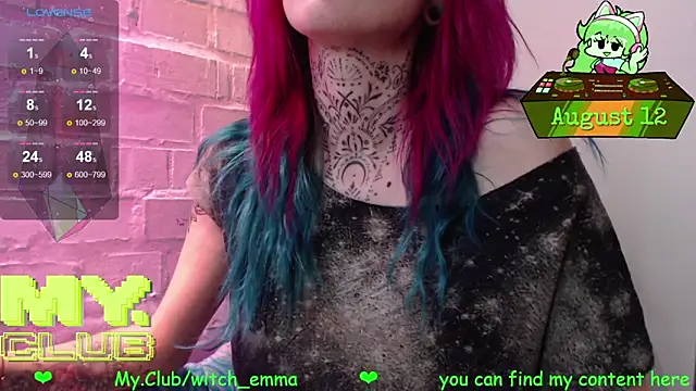 Witch_Emma webcam