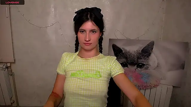 MaryEm976 webcam