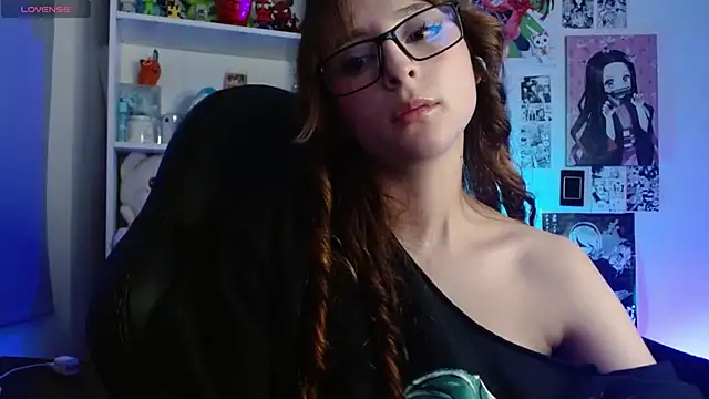 CelesteAyase webcam