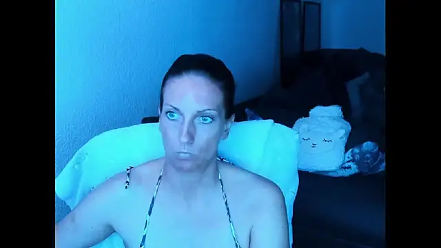 SexyJulia21 live webcam