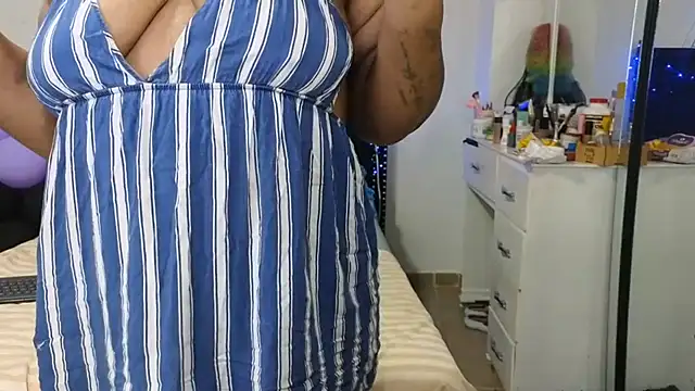 charlotte_077 webcam