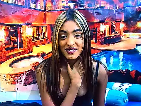 IndianPretty14u2Luv webcam