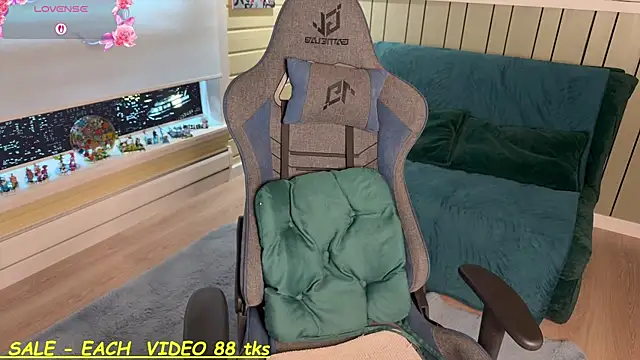 SandyChris webcam