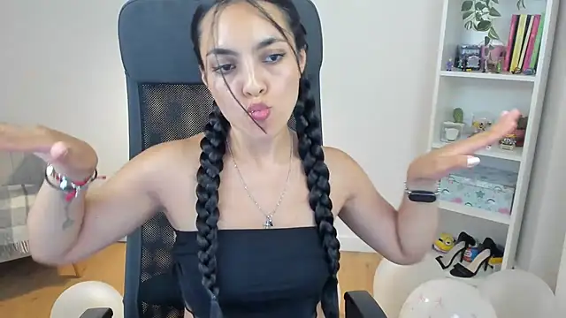 _BellaEvans_ webcam