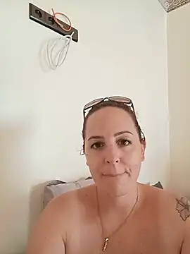 emiliemilf webcam