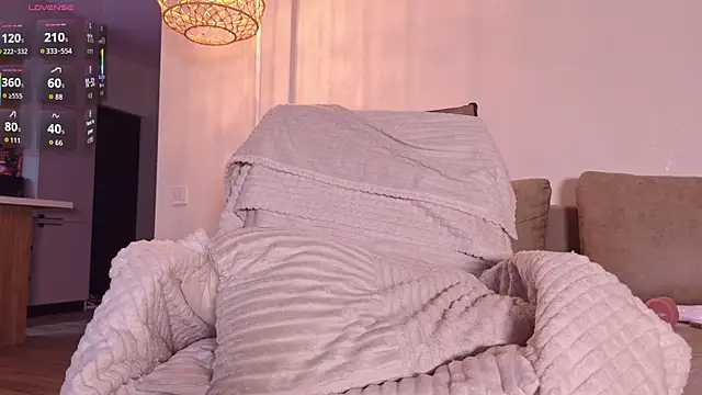Yuriko_May live sex cam