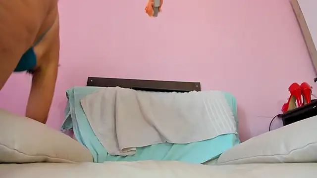 HotSweetAngel webcam