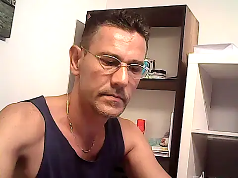 mastercharisma35 webcam
