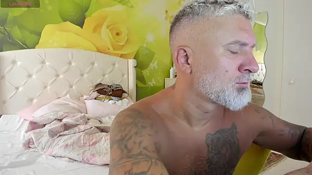 BlowMyXXL webcam