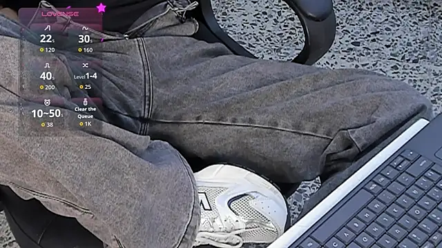 alan_twink12 live sex cam