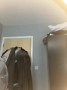 Blondiee3088 webcam