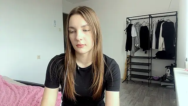JuleCawood live sex cam