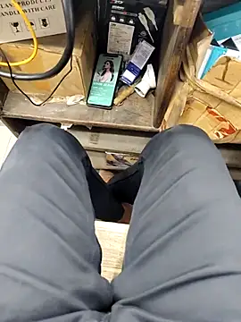 X-boy-11 webcam
